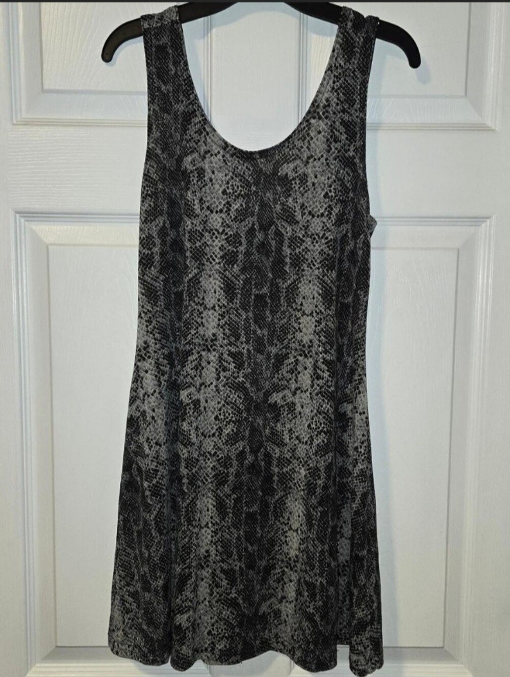 Vintage Sleeveless Snake-Print Mini Dress in Black and Gray
